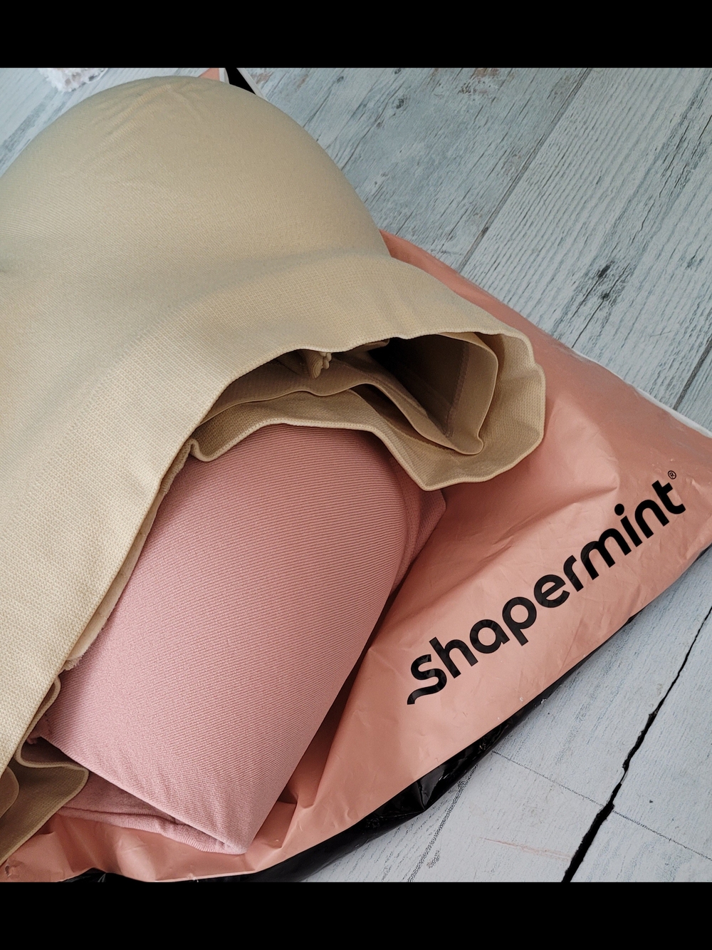 $79 Value! Shapermint Bundle TRUEKIND Bras & A Shaping Legging In Black